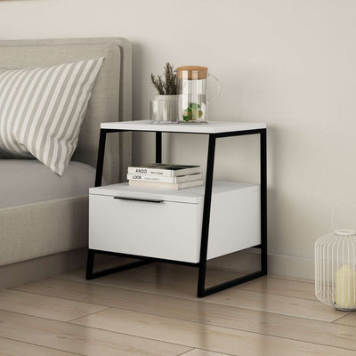 Comodino Pal con struttura bianca e gambe in metallo nero