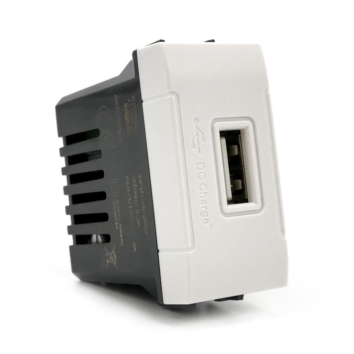 PRESA USB 5V=2A 829B/INT-LGT BIANCO