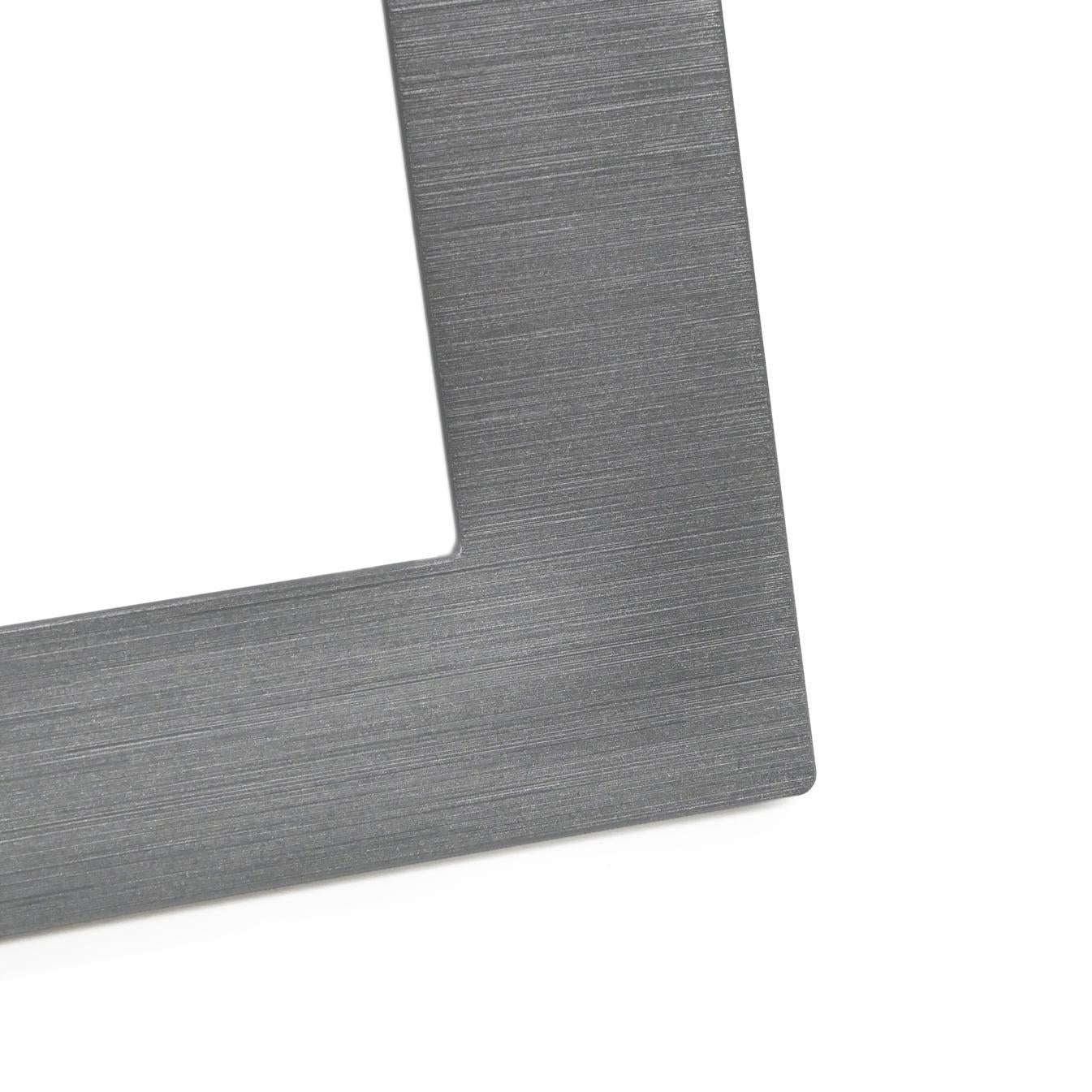 PLACCA TECNOPOLIMERO SPAZZOLATO M5004SL-8 JOY 4P GRIGIO