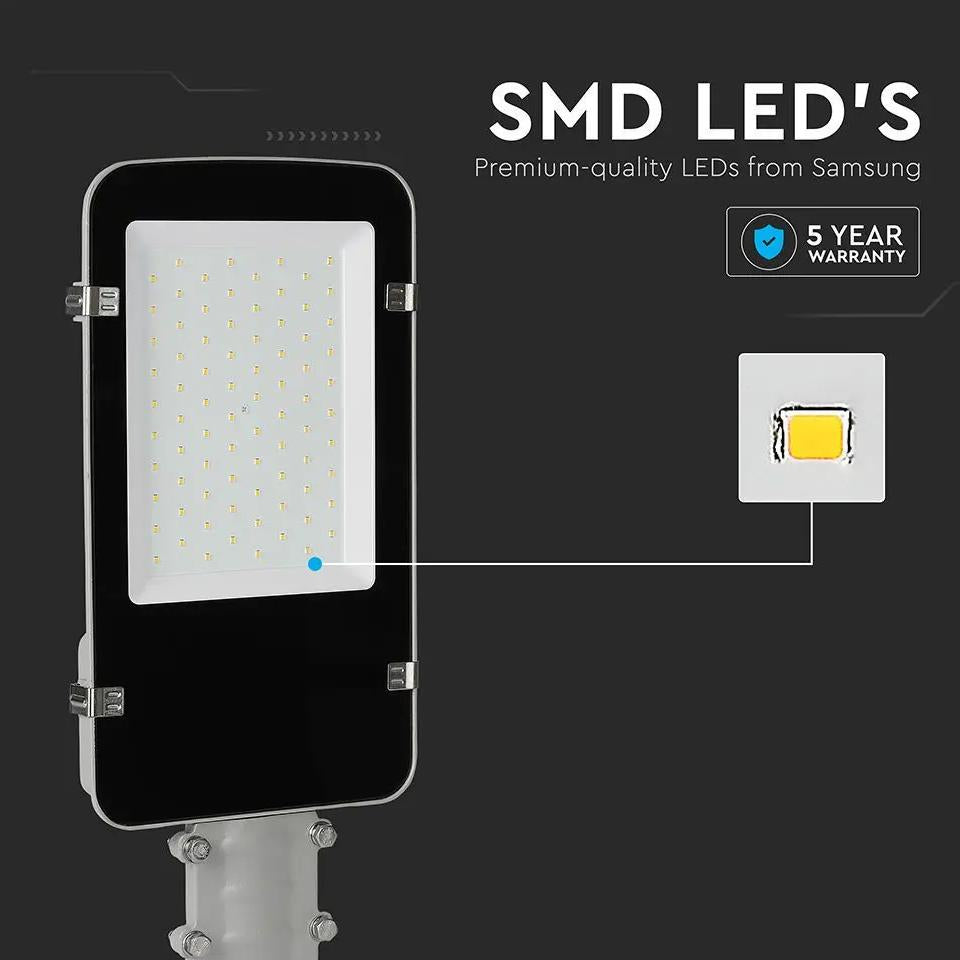 LED ARMATURA STRADALE SAMSUNG CHIP 50W A++ CORPO GRIGIO 4000K