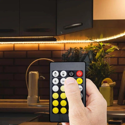 INFRARED CONTROLLER CON TELECOMANDO 3 IN 1 RGB 24 BUTTONS