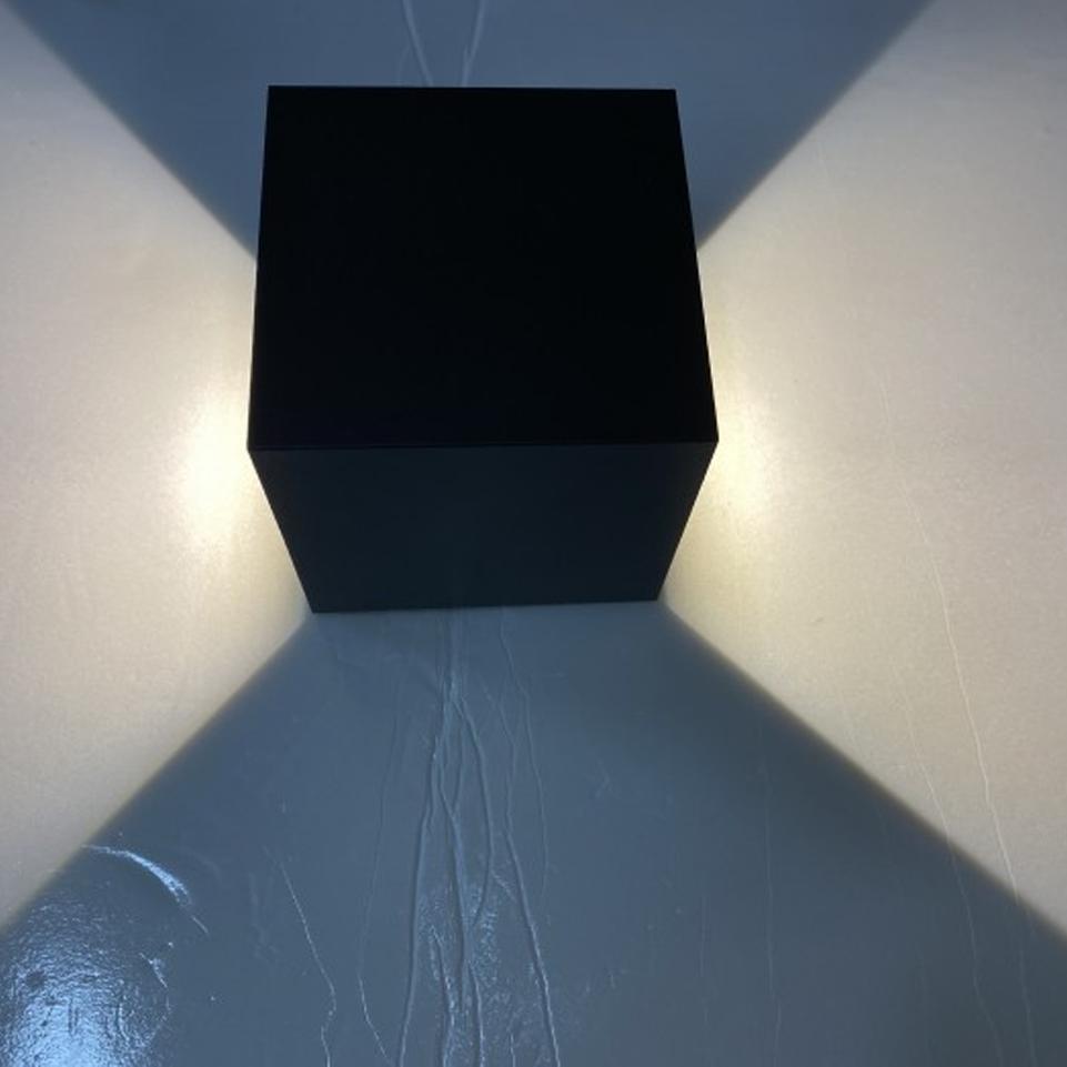 APPARECCHIO DA FACCIATA 7W 4000K IP65 ANTRACITE