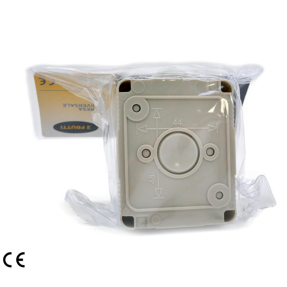 KIT CONTENITORE STAGNO C/SPORTELLO+PRESA BIP10/16A
