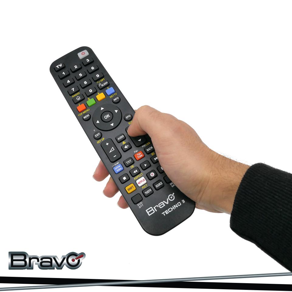 TELECOMANDO PROGRAMMABILE A 3  BANCHI DI MEMORIA TECHNO3