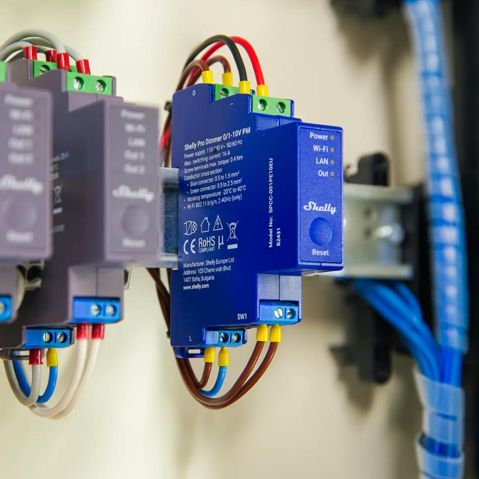 SHELLY PRO DIMMER 0/1-10V PM