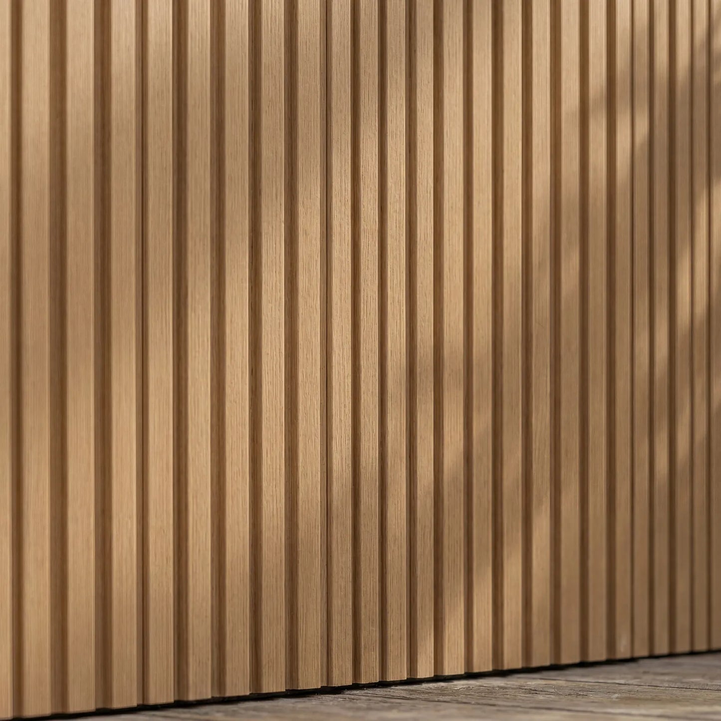 Pannello Dogato WPC SHAPE X – Rivestimento Murale Esterno Doghe 3000 (H) x 201 (L) x 26 (SP) mm