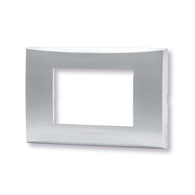 Placca 3 moduli argento serie Plana