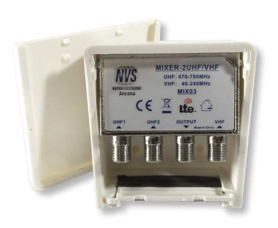 Miscelatore da palo a 2 ingressi UHF+1VHF 1 uscita mix