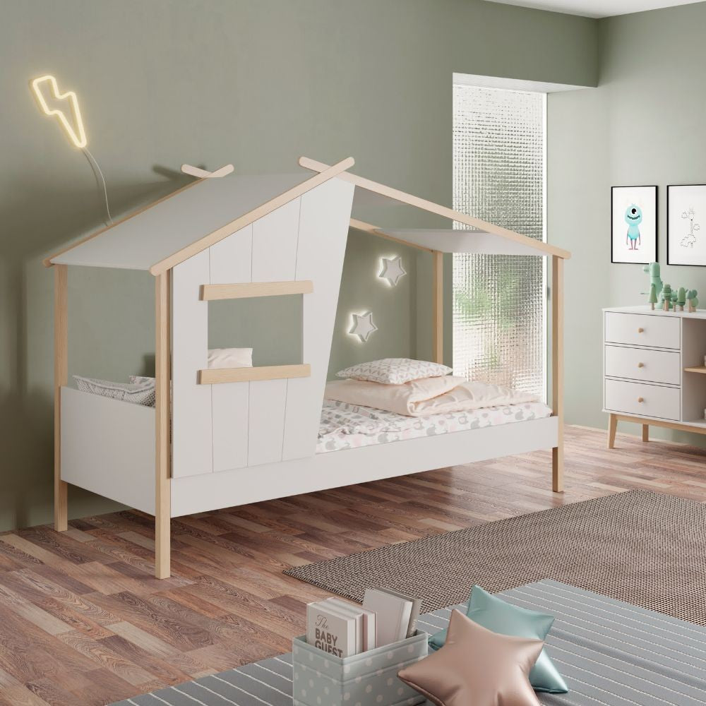Letto a casetta Luba singolo in legno massiccio colore bianco