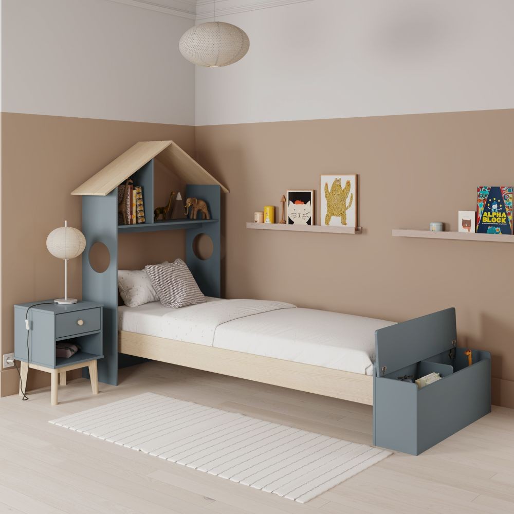 Letto singolo Odessa con testiera casetta e pediera contenitore in legno massiccio colore verde cachi e pino