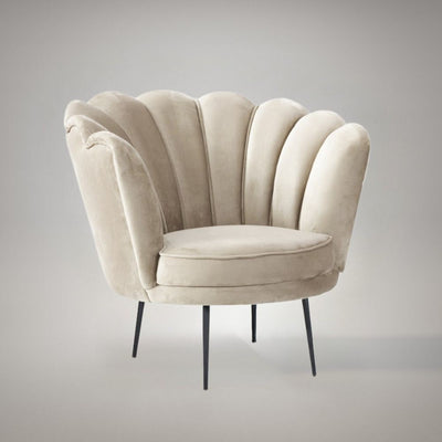 Poltrona Orel in velluto sabbia Riviera 1