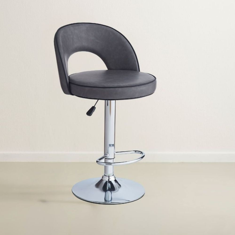 Sgabello Lisa con seduta in ecopelle grigio e gamba in metallo inox