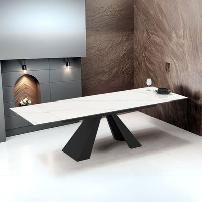 Tavolo allungabile Monza con top in ceramica effetto marmo bianco e gambe nere
