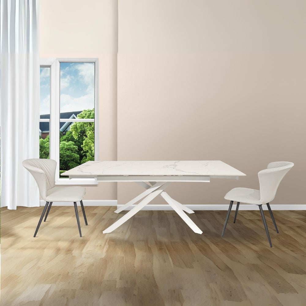 Tavolo allungabile Nefti con top in ceramica colore bianco statuario lucido con gambe bianche