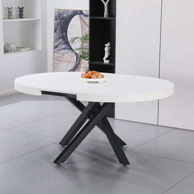Tavolo allungabile Raven con piano colore bianco opaco e gambe in metallo nero